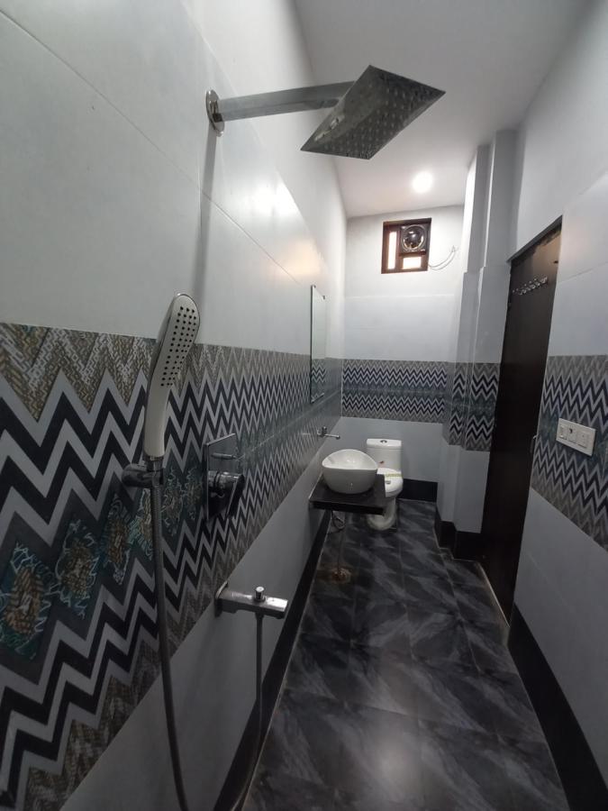 Hotel Banke Bihari Haridwār Esterno foto