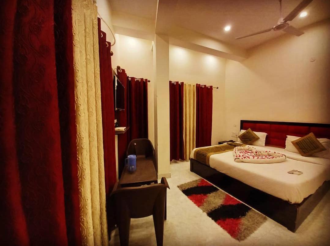 Hotel Banke Bihari Haridwār Esterno foto