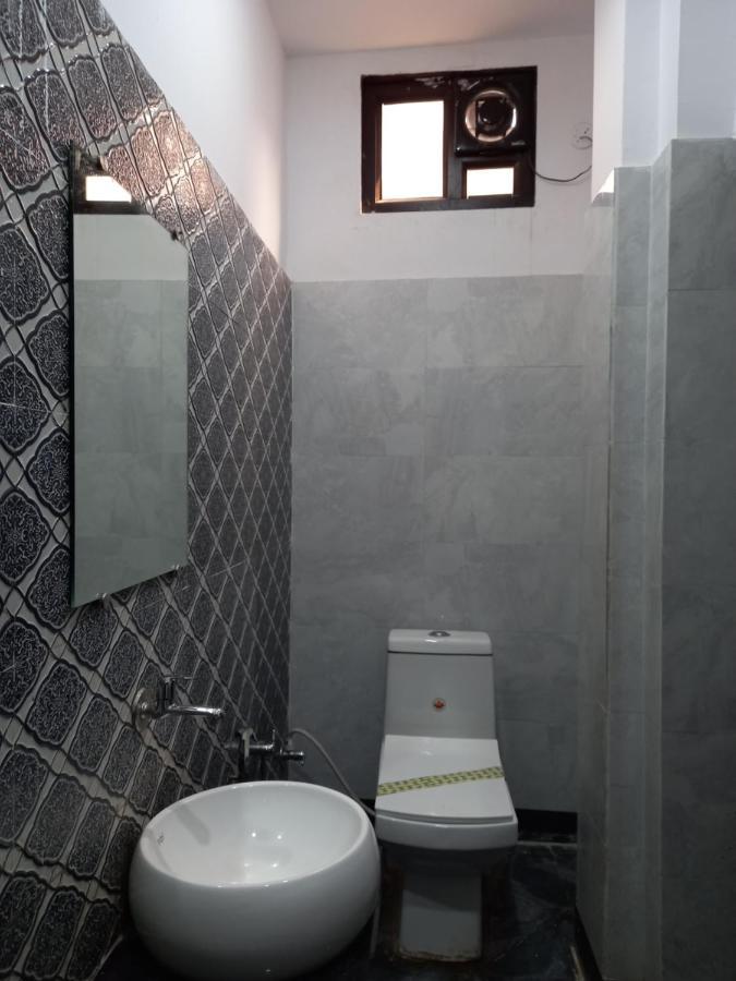 Hotel Banke Bihari Haridwār Esterno foto